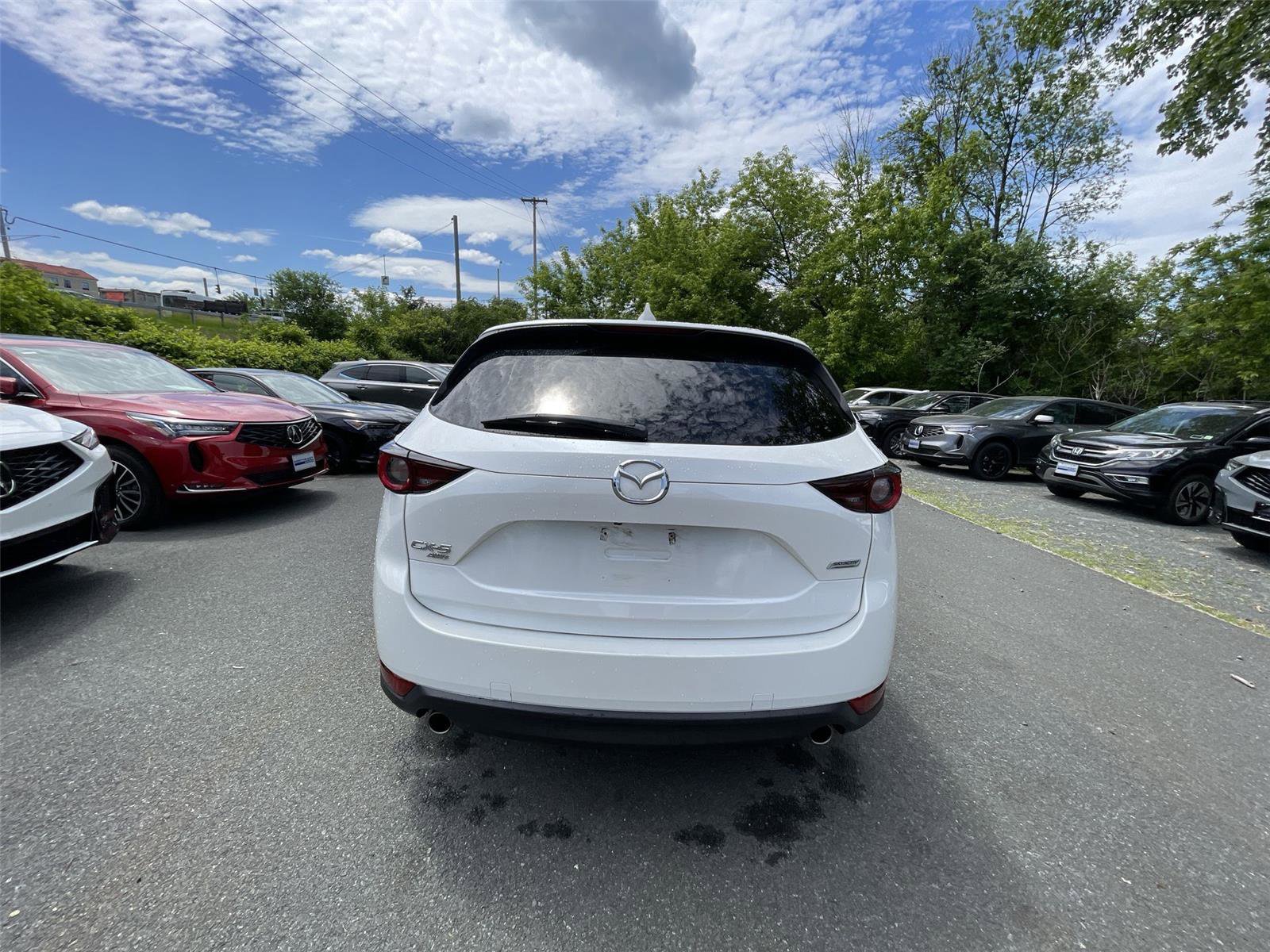 Used 2018 MAZDA CX-5 Touring w/ Preferred Equipment Package AWD/4WD image 31