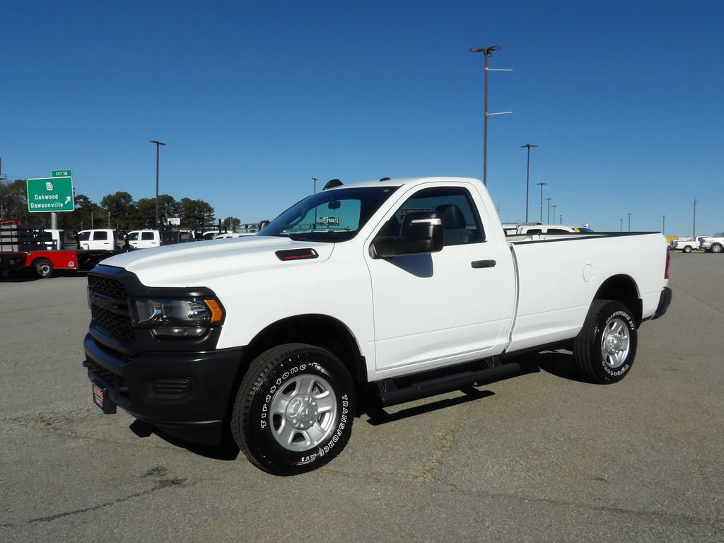 Used 2024 RAM 2500 Tradesman w/ Protection Group AWD/4WD image 3