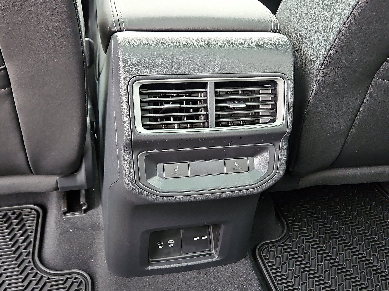 New 2026 Volkswagen Atlas Cross Sport SEL R-Line image 9