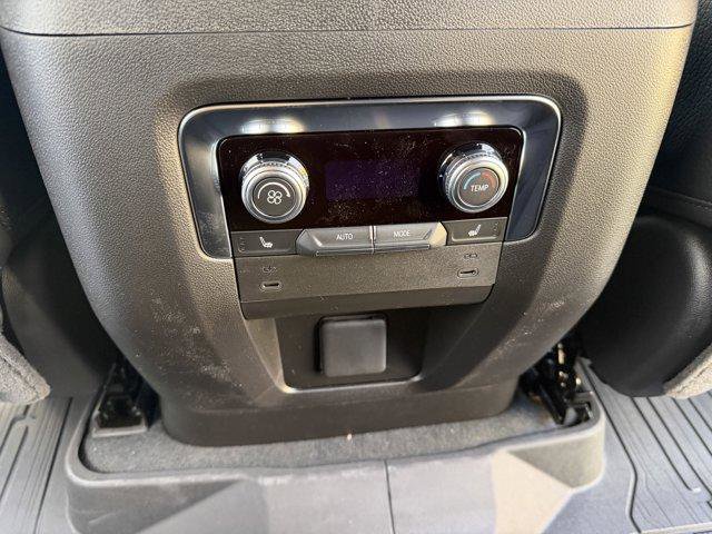 New 2026 GMC Yukon XL Denali w/ Sun & Power Step Package image 27