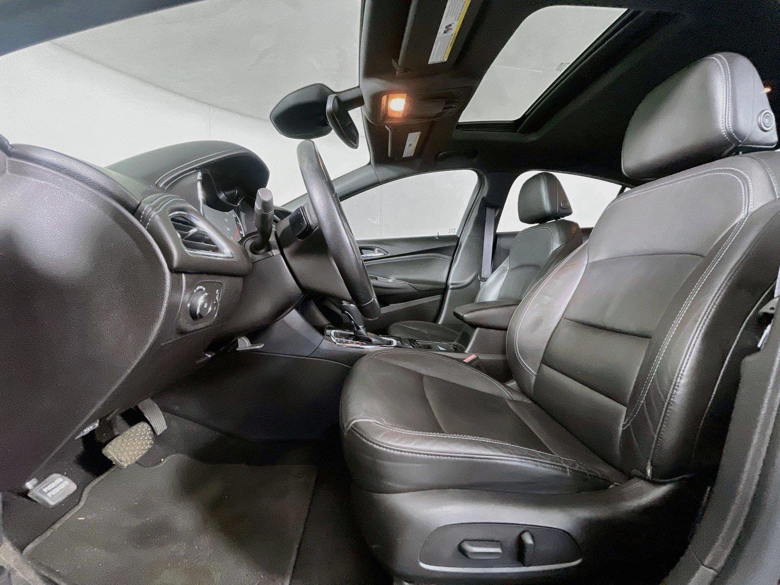 Used 2016 Chevrolet Cruze Premier FWD image 24