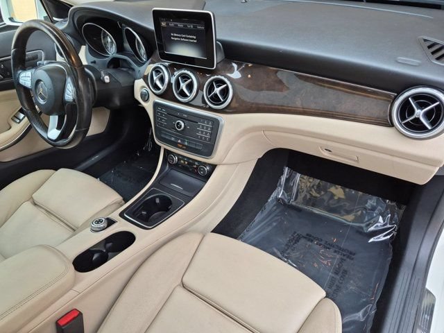 Used 2016 Mercedes-Benz GLA 250 4MATIC image 19