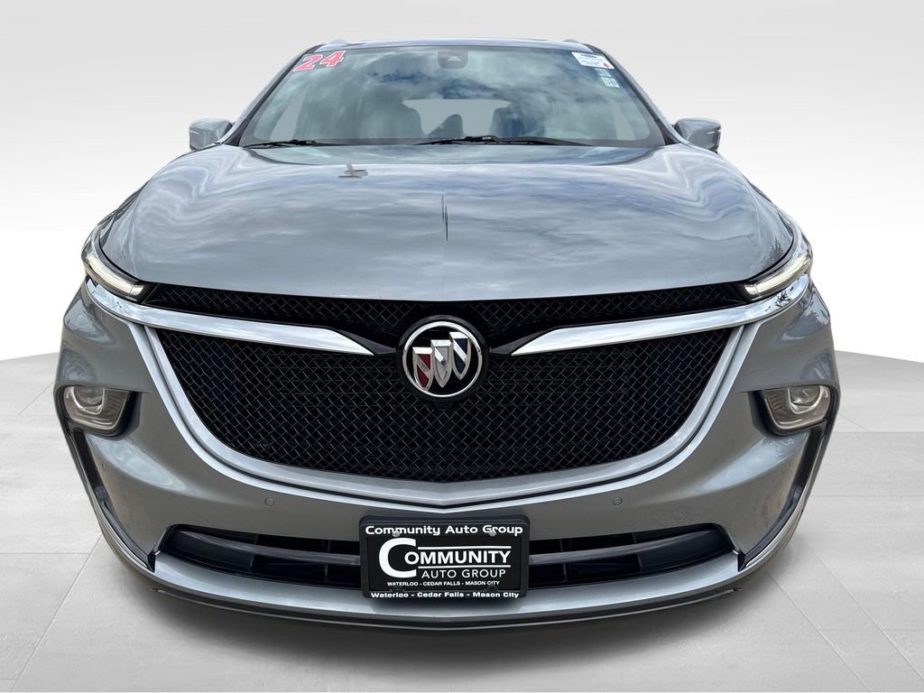 Certified 2024 Buick Enclave Essence w/ Experience Buick Package AWD/4WD image 9