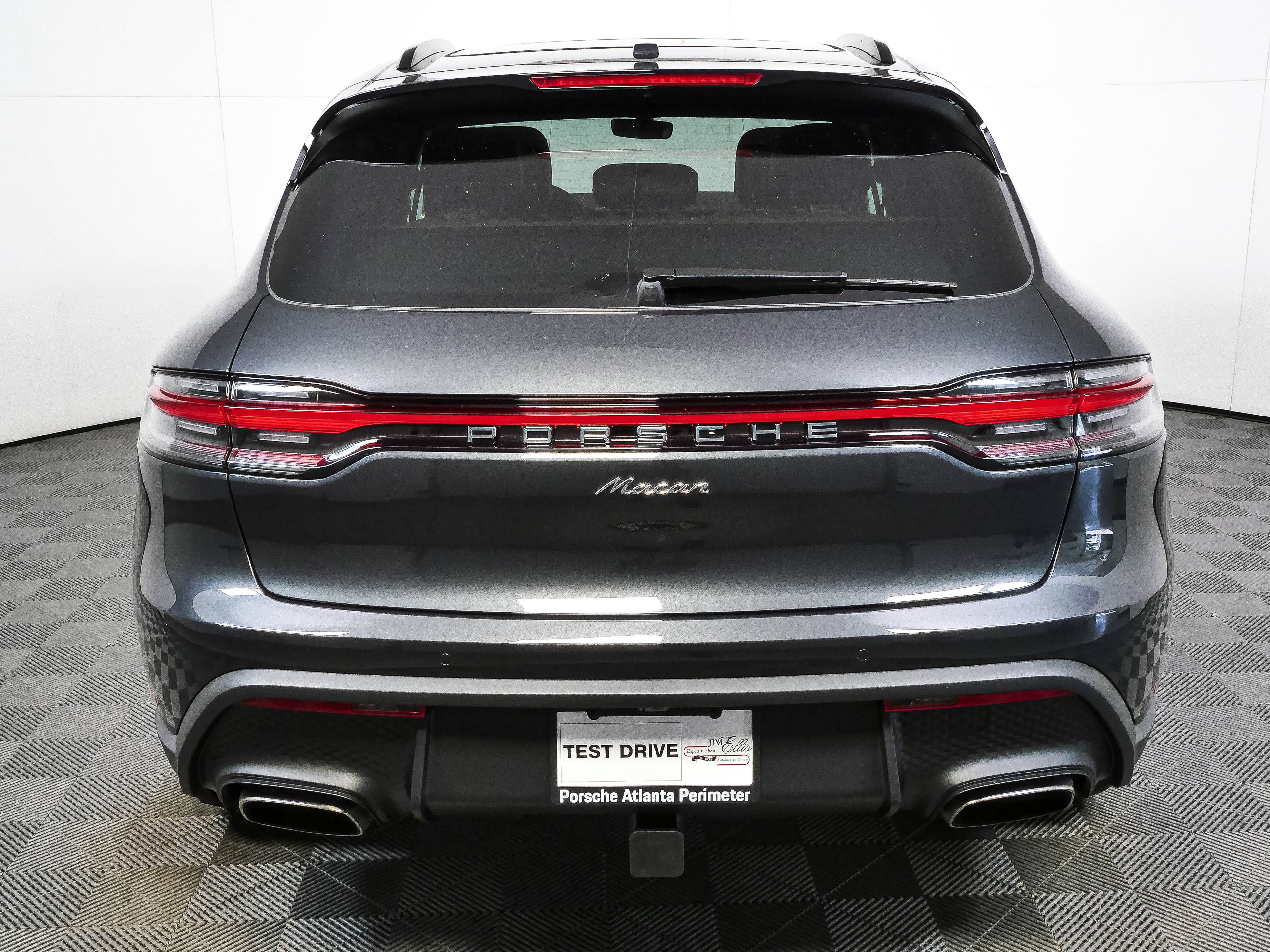 New 2026 Porsche Macan Turbo AWD/4WD image 32