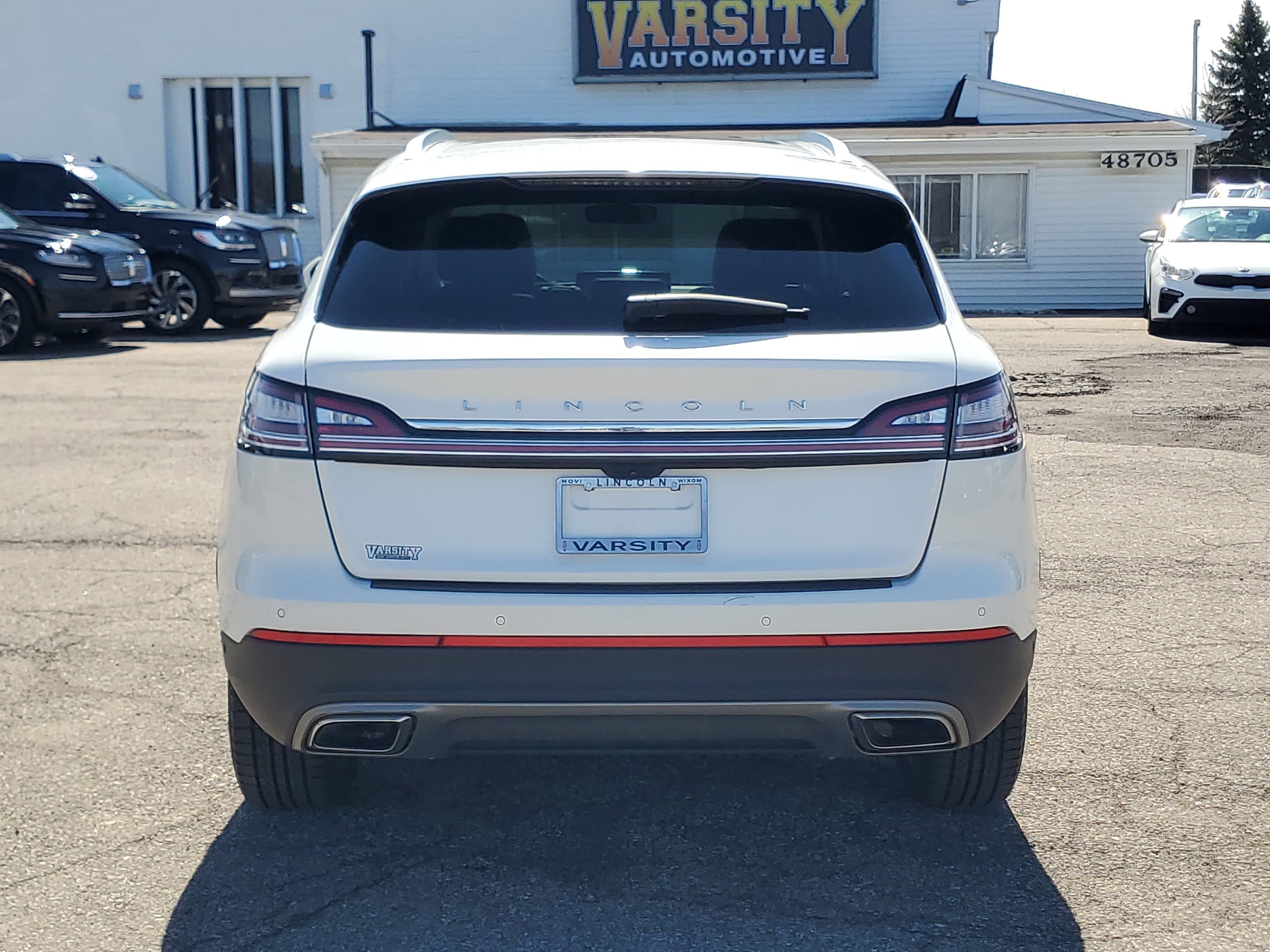 Certified 2023 Lincoln Nautilus Reserve w/ Equipment Group 201A AWD/4WD image 5