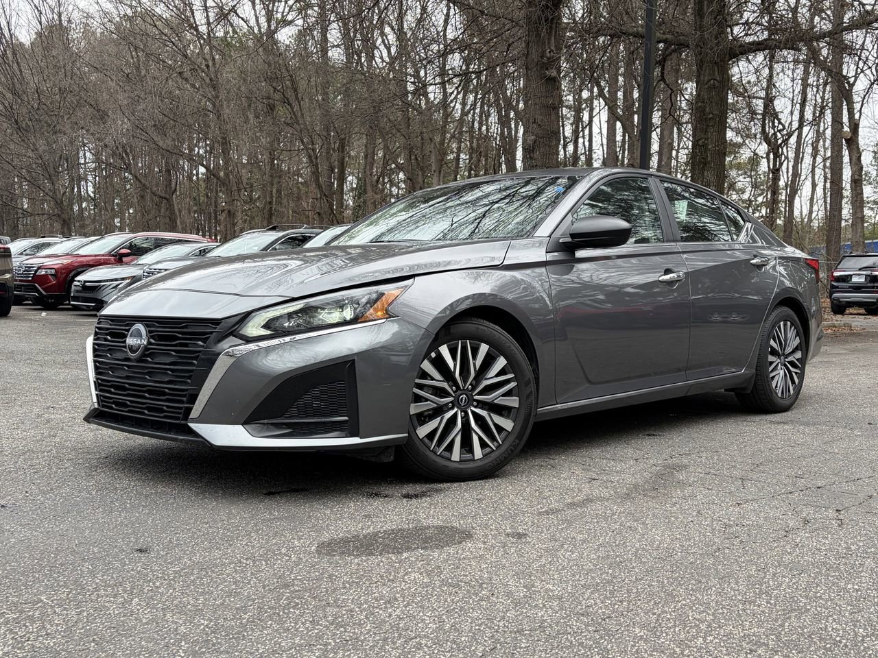 Used 2025 Nissan Altima 2.5 SV