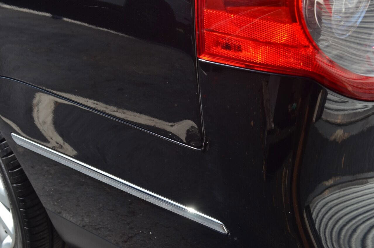 Used 2010 Volkswagen Passat Komfort image 15