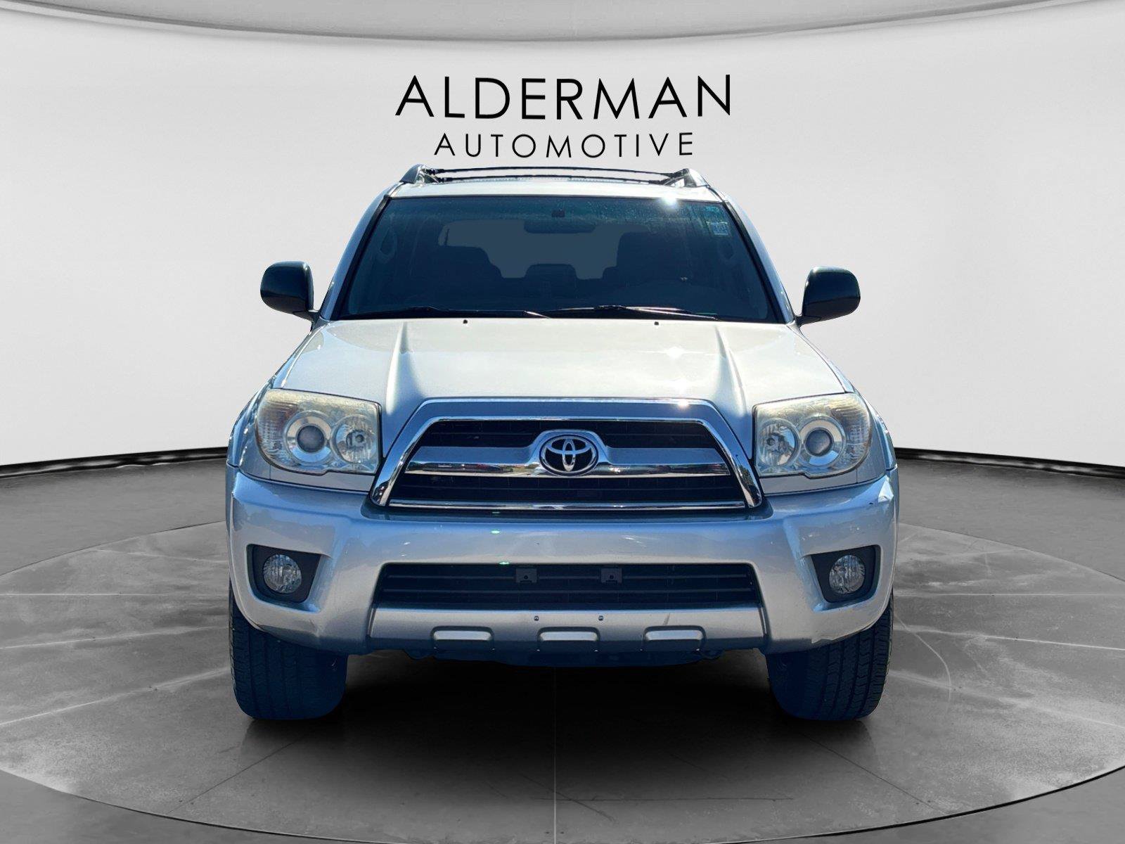 Used 2008 Toyota 4Runner SR5 AWD/4WD image 8