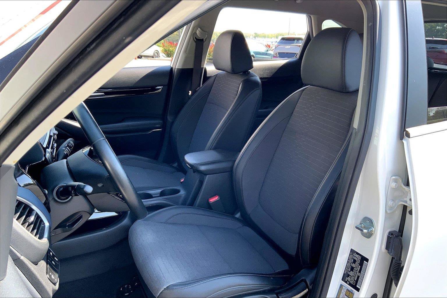 Used 2023 Kia Seltos S AWD/4WD image 22