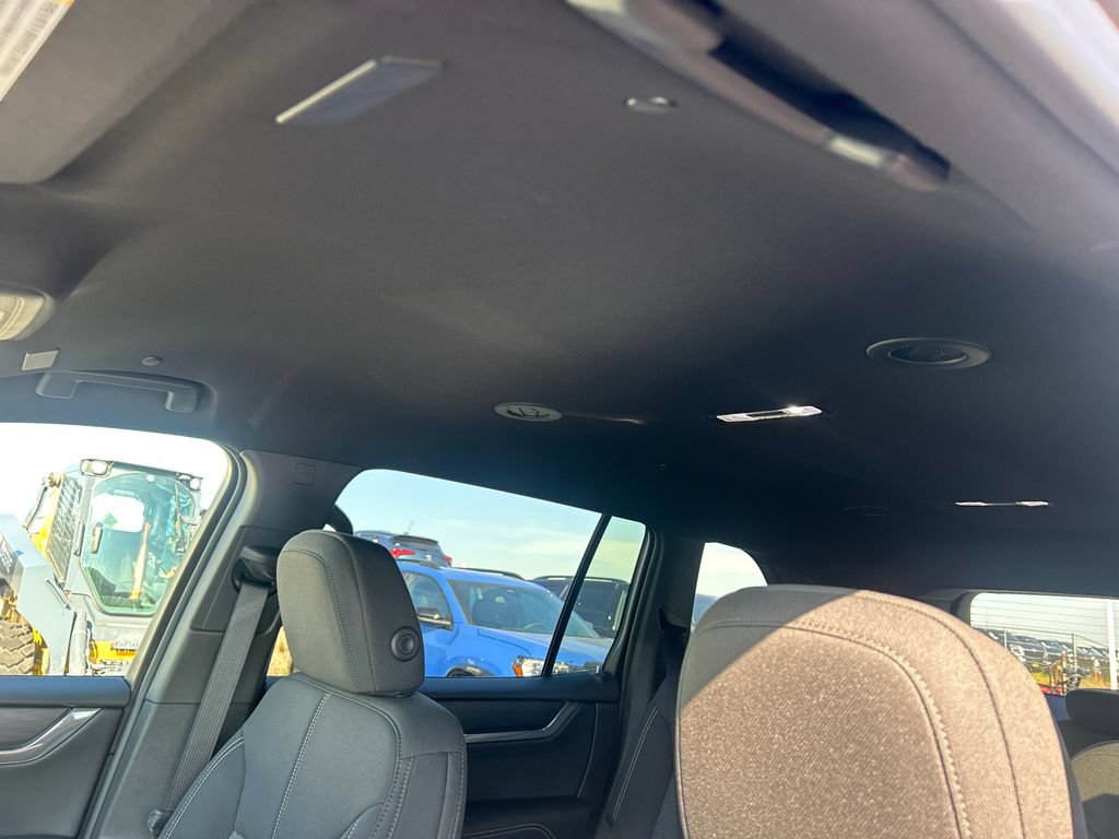 New 2026 GMC Acadia Elevation w/ Black Edition AWD/4WD image 29