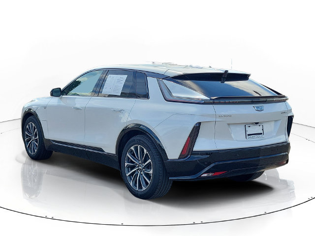 Certified 2024 Cadillac Lyriq Sport w/ LPO, Floor Liner Package AWD/4WD image 4