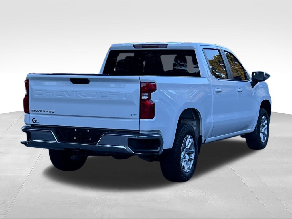 Used 2024 Chevrolet Silverado 1500 LT AWD/4WD image 5