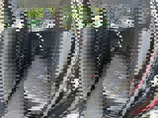 Used 2017 Toyota RAV4 LE image 14