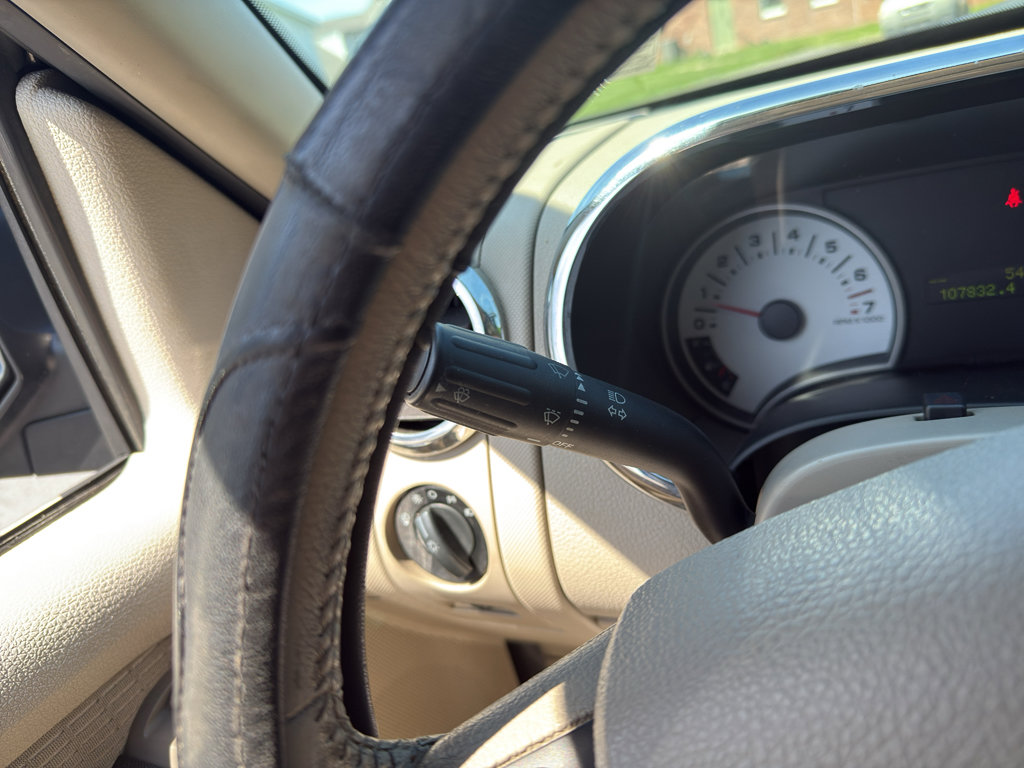 Used 2007 Ford Explorer Sport Trac XLT image 17