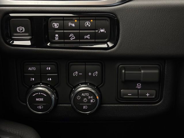 New 2026 GMC Yukon Denali w/ Denali Reserve Package image 26