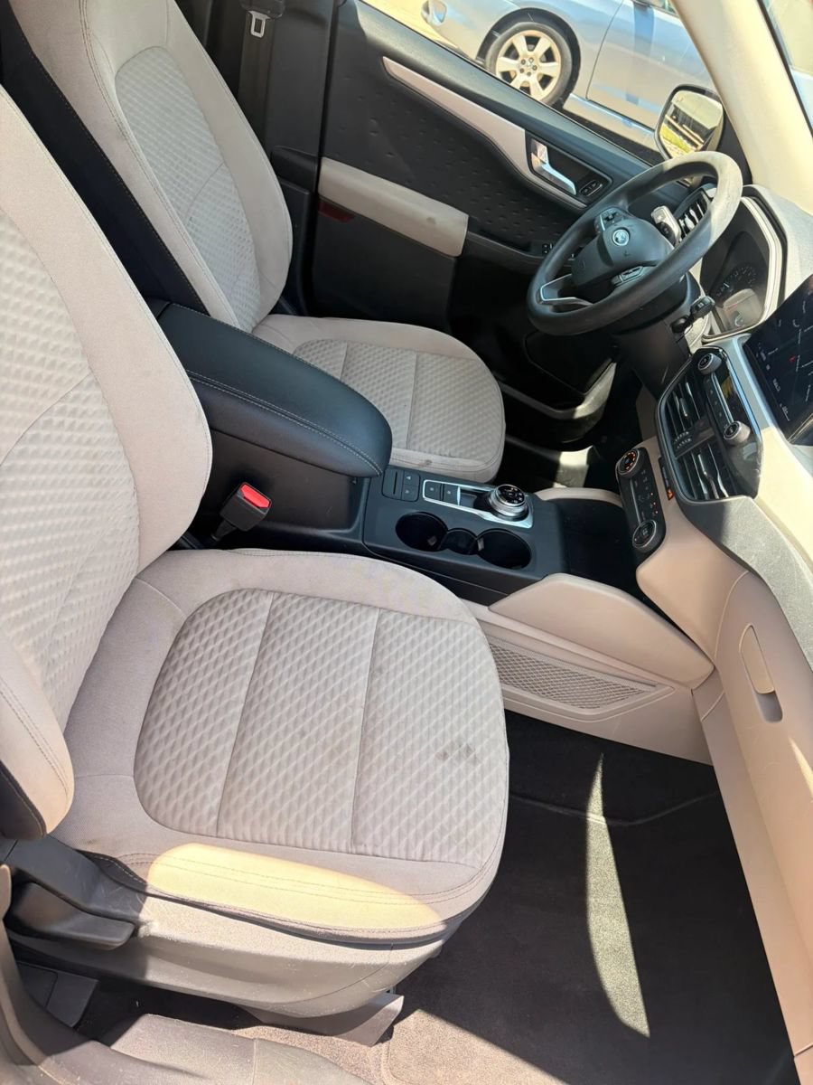 Used 2020 Ford Escape SE FWD image 5