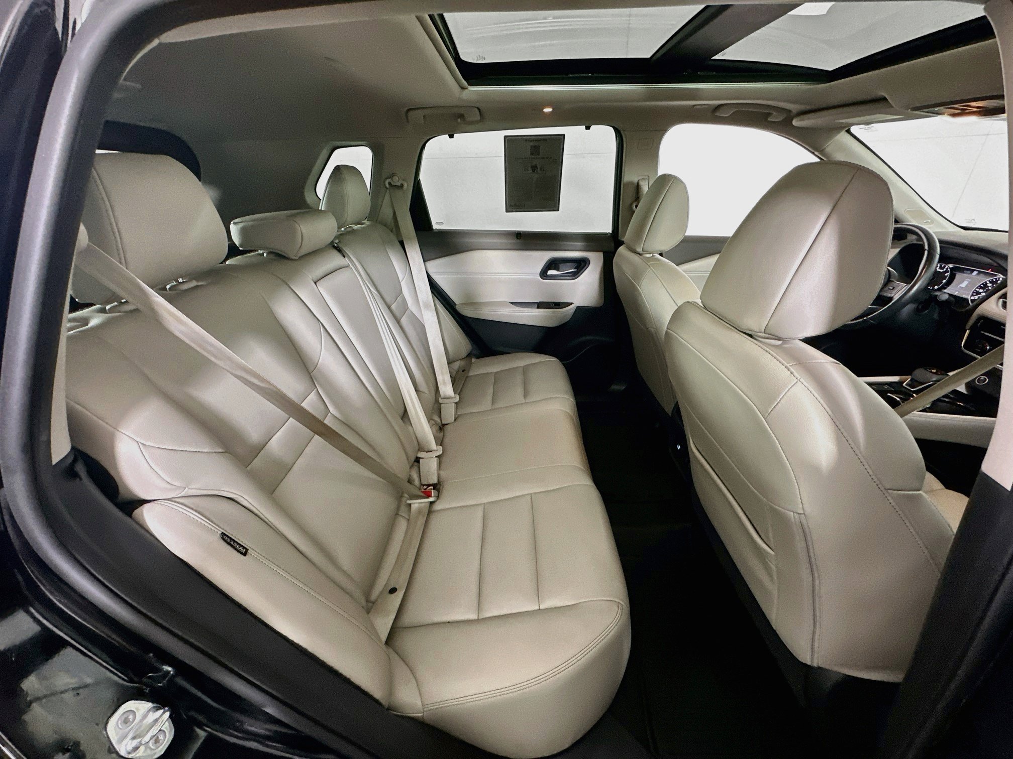 Used 2023 Nissan Rogue SL w/ SL Premium Package FWD image 31