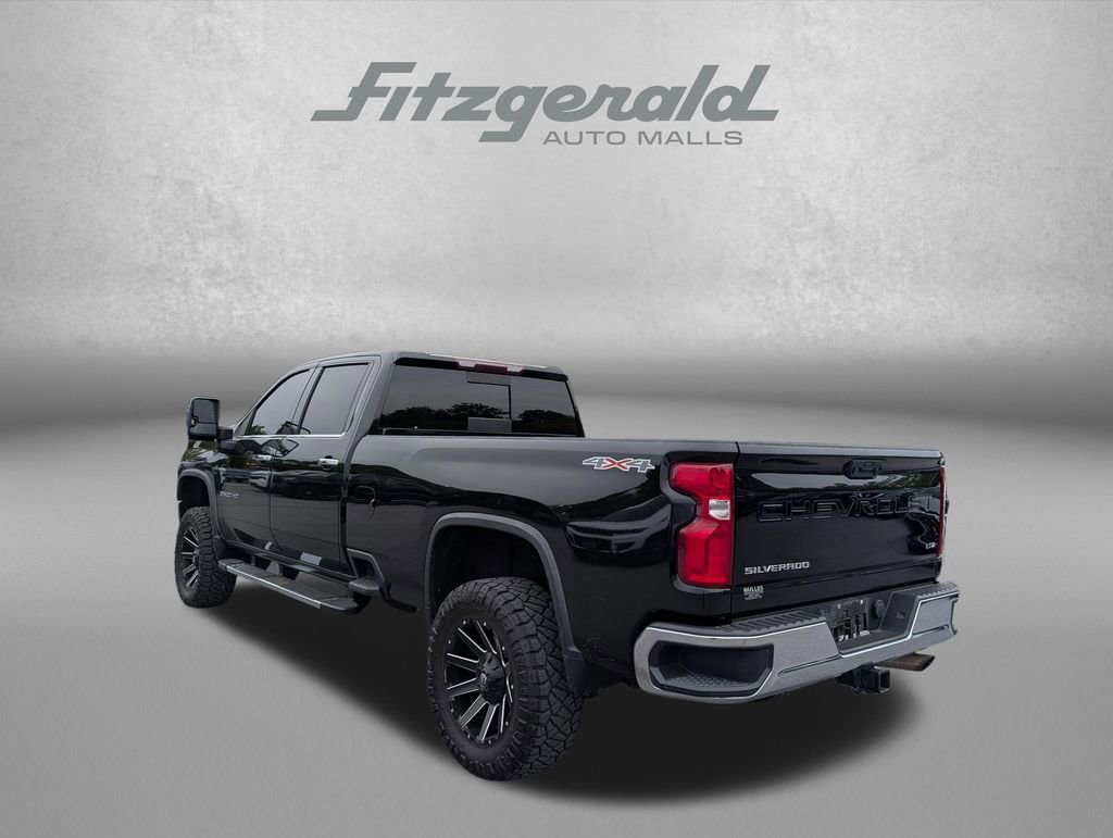 Used 2020 Chevrolet Silverado 2500 LTZ w/ LTZ Convenience Package AWD/4WD image 7