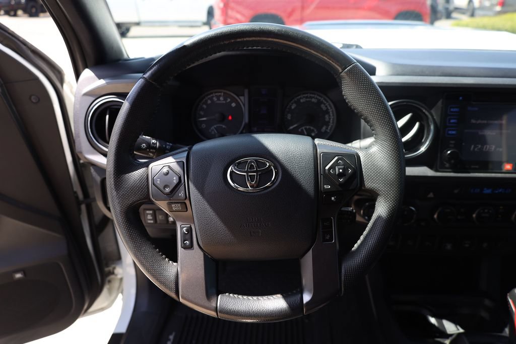 Used 2019 Toyota Tacoma TRD Pro AWD/4WD image 13