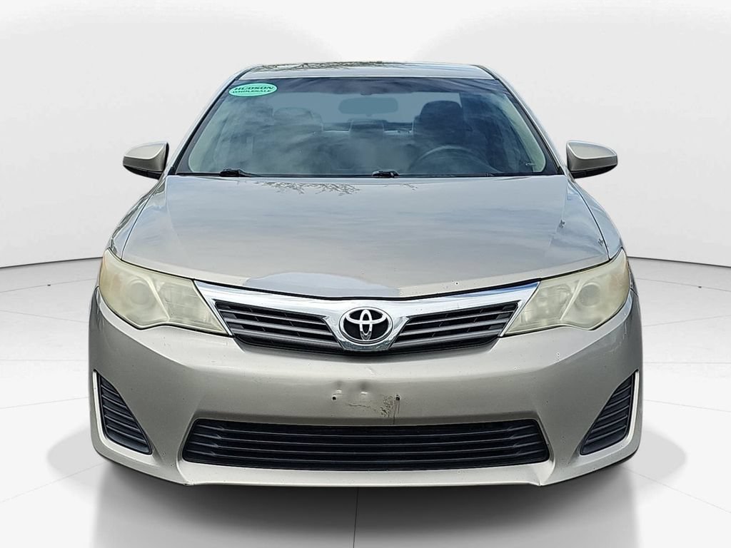 Used 2013 Toyota Camry FWD image 12
