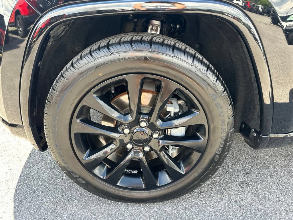 Used 2021 Jeep Grand Cherokee Laredo X RWD image 11