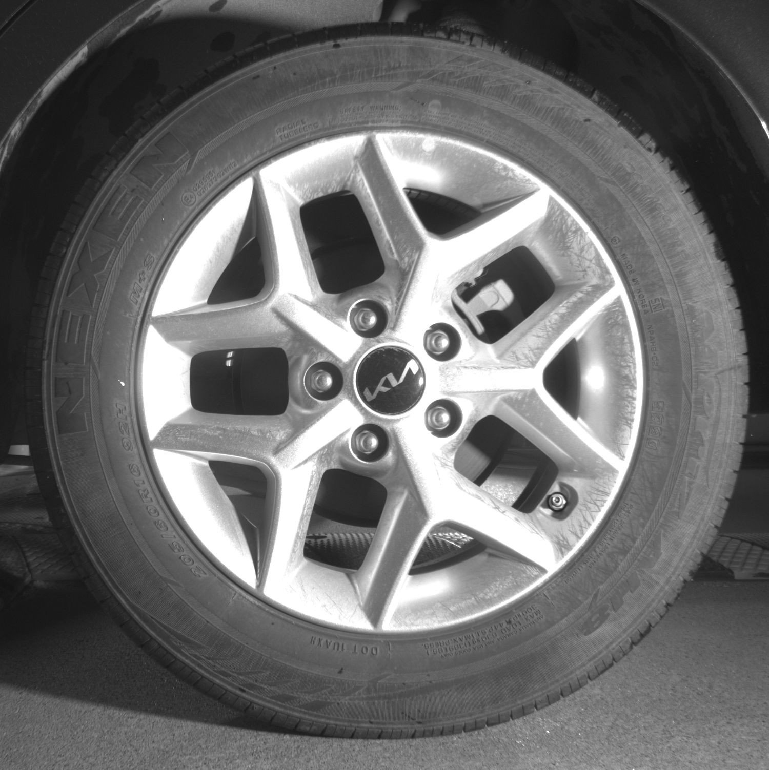 Used 2025 Kia Soul LX w/ LX Technology Package FWD image 19