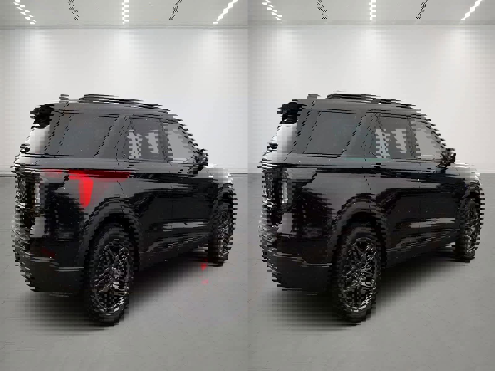 Used 2025 Ford Explorer ST-Line w/ ST-Line Street Pack image 4