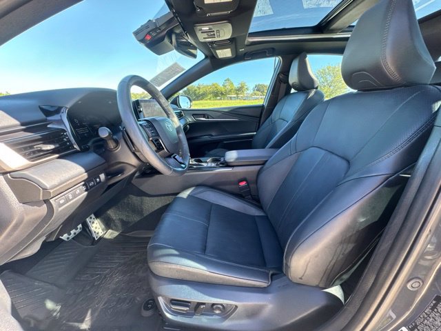 Used 2025 Toyota Camry XSE w/ Premium Plus Package FWD image 2