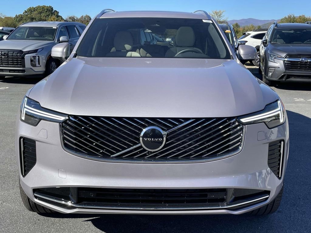 New 2026 Volvo XC90 B5 Core image 24