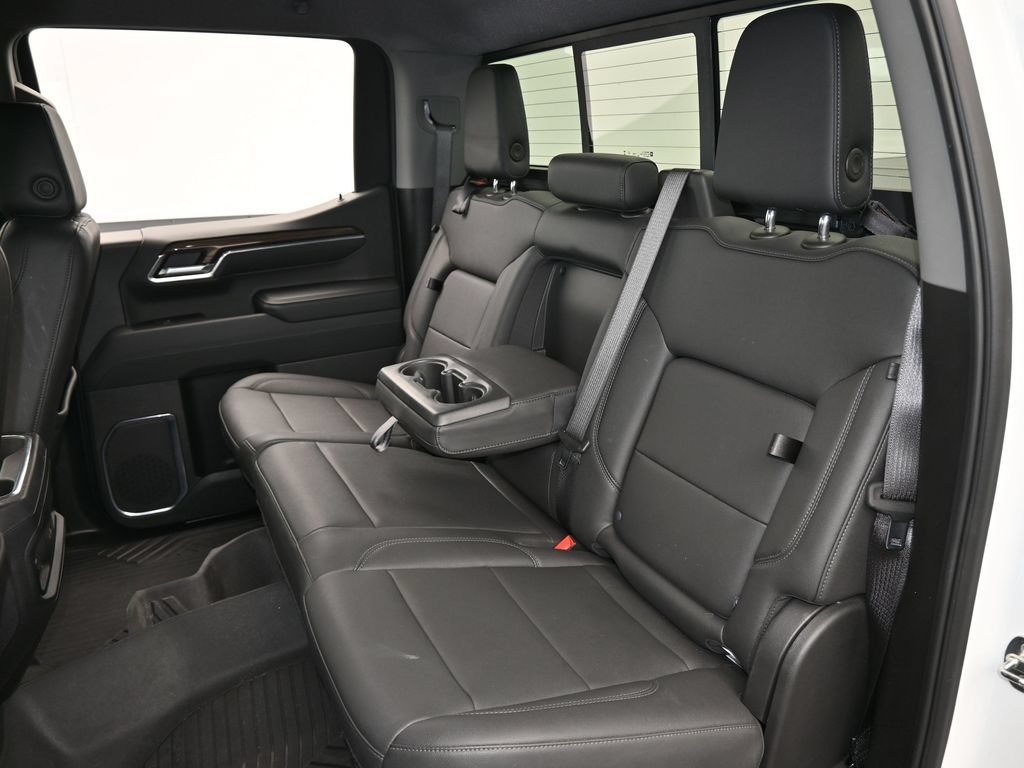 Used 2024 Chevrolet Silverado 1500 LT Trail Boss w/ LT Trail Boss Premium Package AWD/4WD image 41