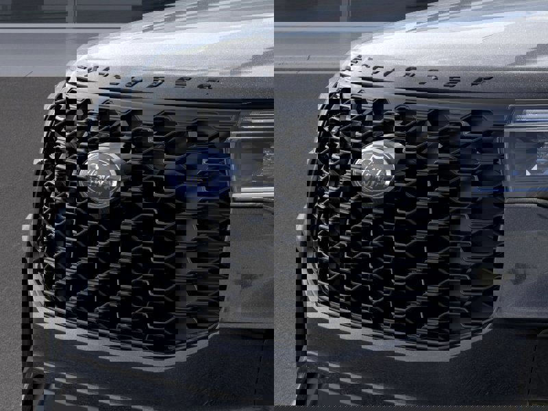 New 2025 Ford Explorer ST-Line w/ Premium Package image 17