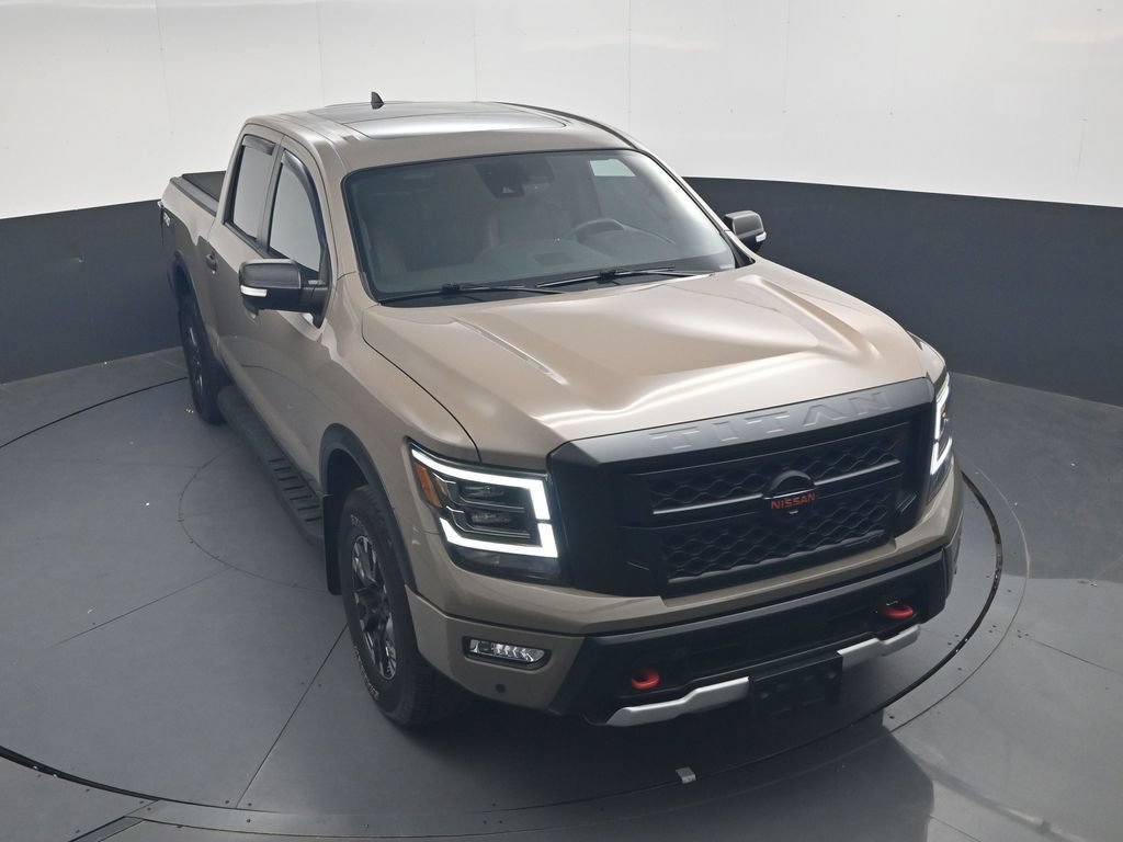 Used 2022 Nissan Titan PRO-4X w/ Pro-4x Convenience Package AWD/4WD image 30