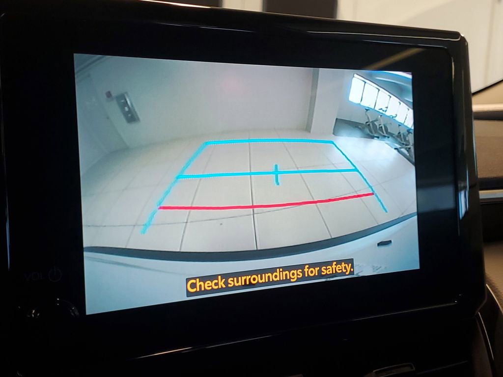 Used 2023 Toyota Corolla Cross L image 26