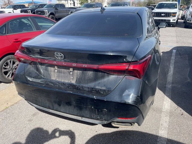Used 2021 Toyota Avalon XLE image 5