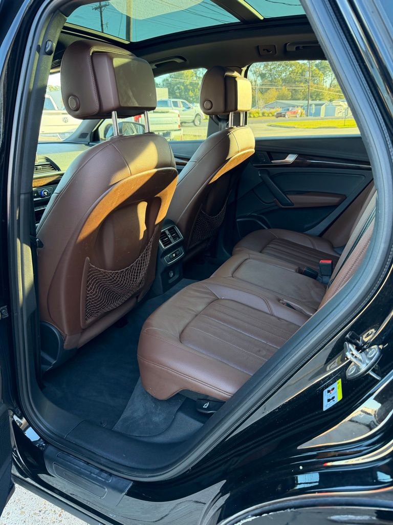 Used 2018 Audi Q5 2.0T Premium Plus w/ Premium Plus Package image 9