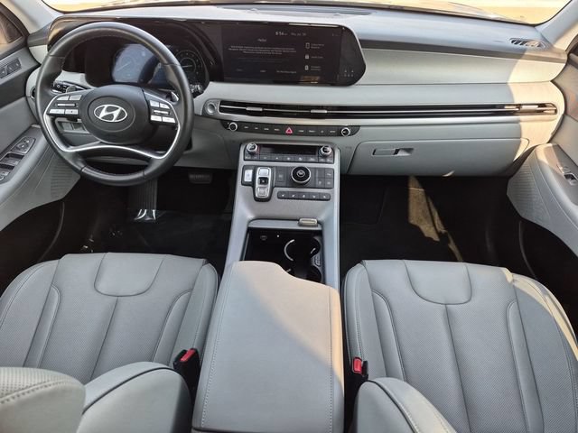 Used 2025 Hyundai Palisade SEL FWD image 12