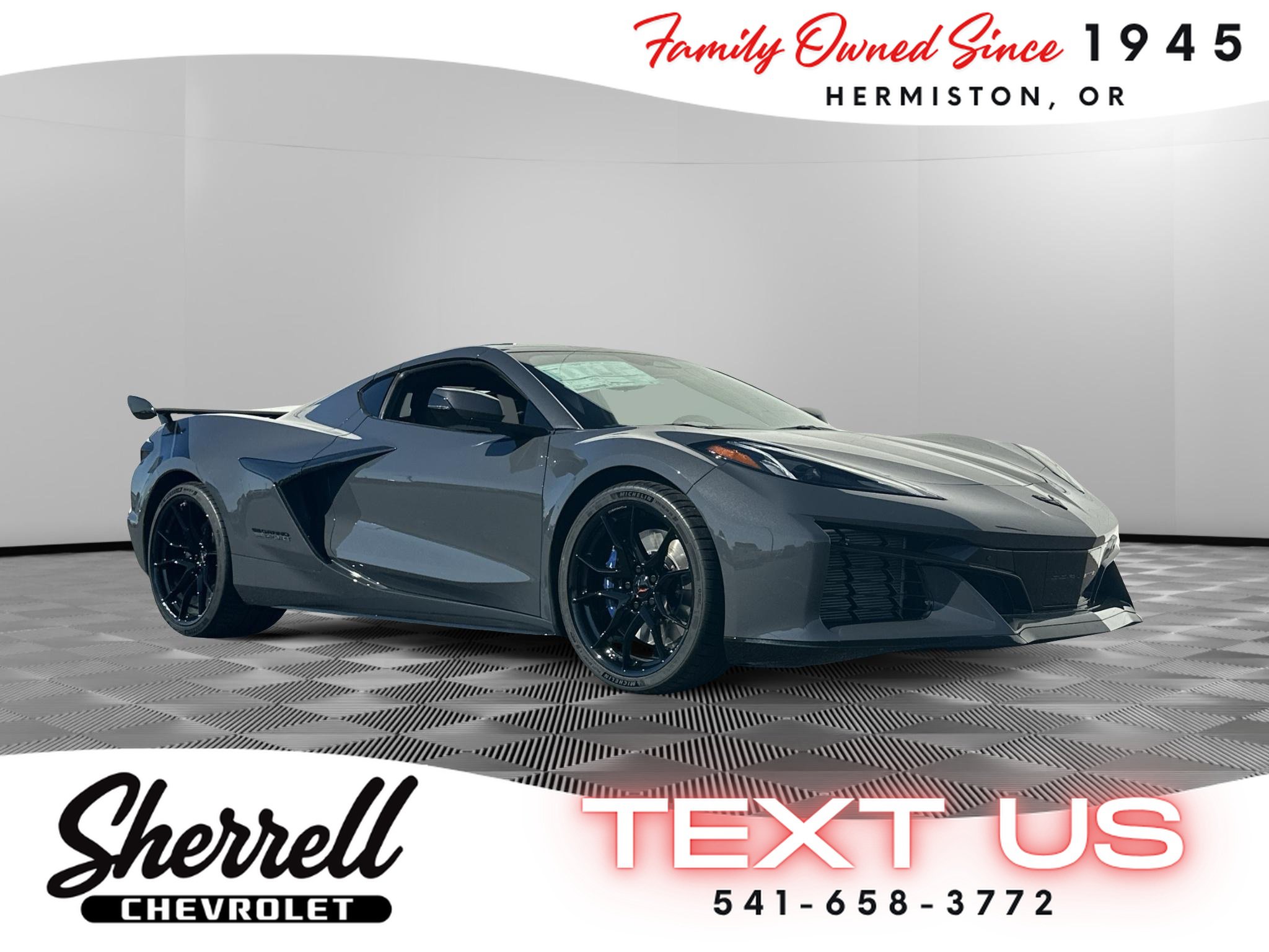 New 2027 Chevrolet Corvette Grand Sport w/ Z52 Sport Performance Package RWD image 1