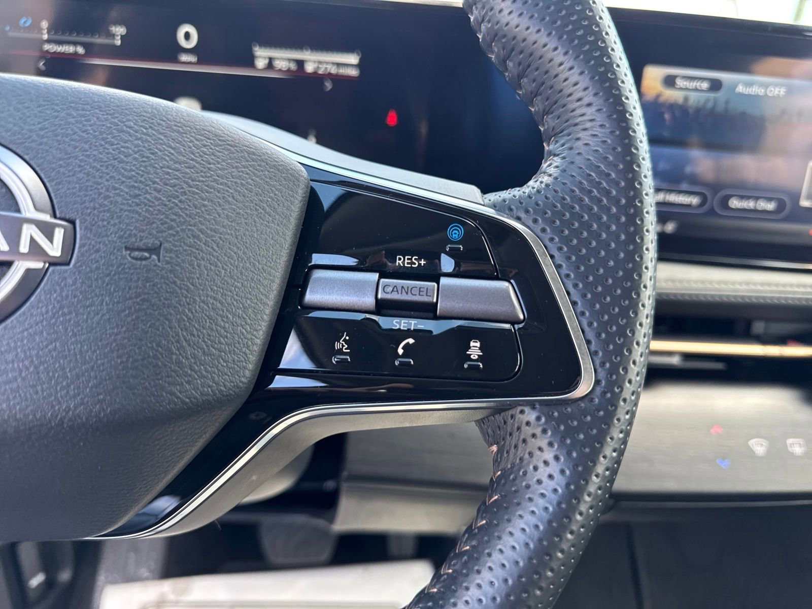 Certified 2024 Nissan Ariya FWD image 17