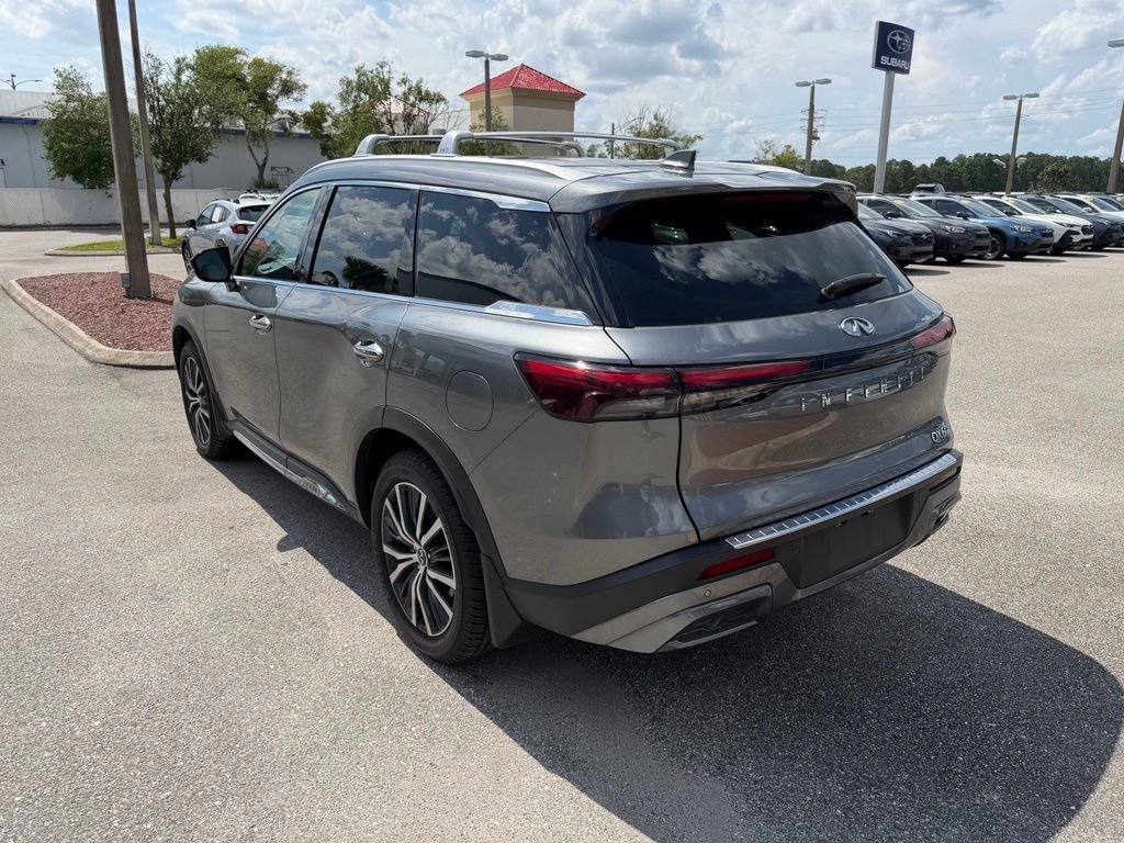 Used 2023 INFINITI QX60 Sensory w/ Vision Package FWD image 7