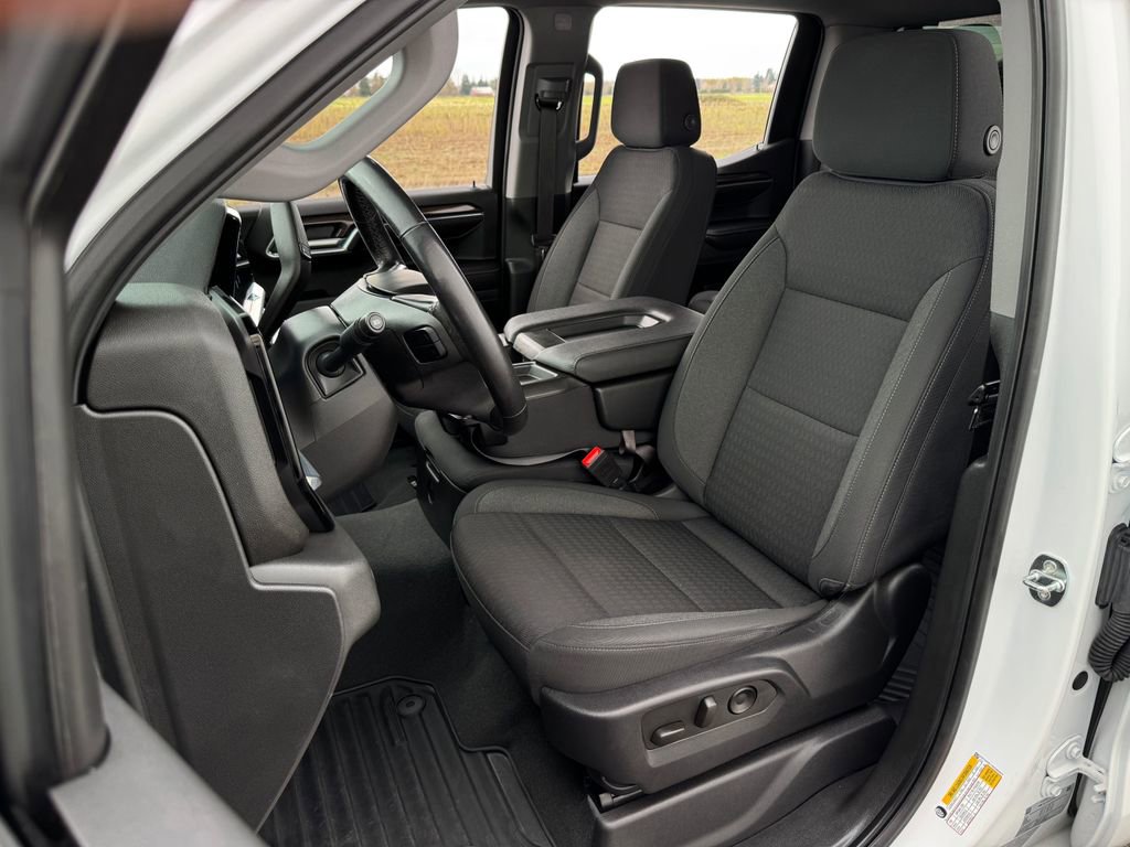 Used 2022 Chevrolet Silverado 1500 LT image 9