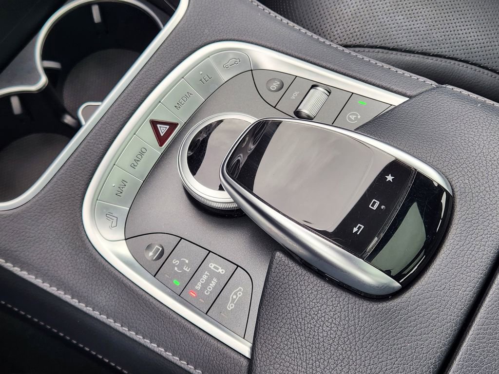 Used 2015 Mercedes-Benz S 550 4MATIC Sedan image 19