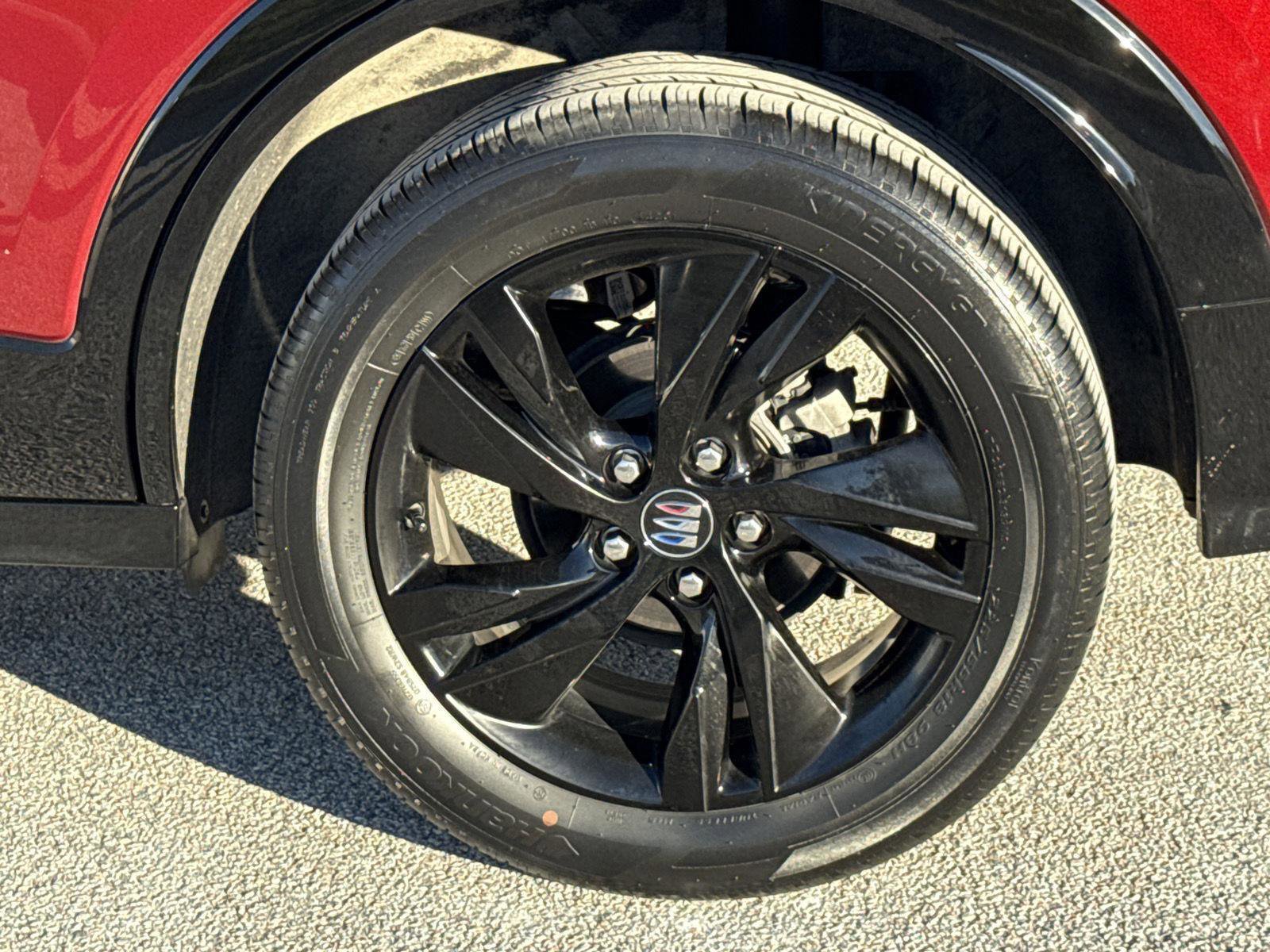 Used 2024 Buick Encore GX Sport Touring w/ Advanced Technology Package image 9