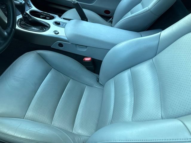 Used 2005 Chevrolet Corvette Coupe w/ Preferred Equipment Group RWD image 7