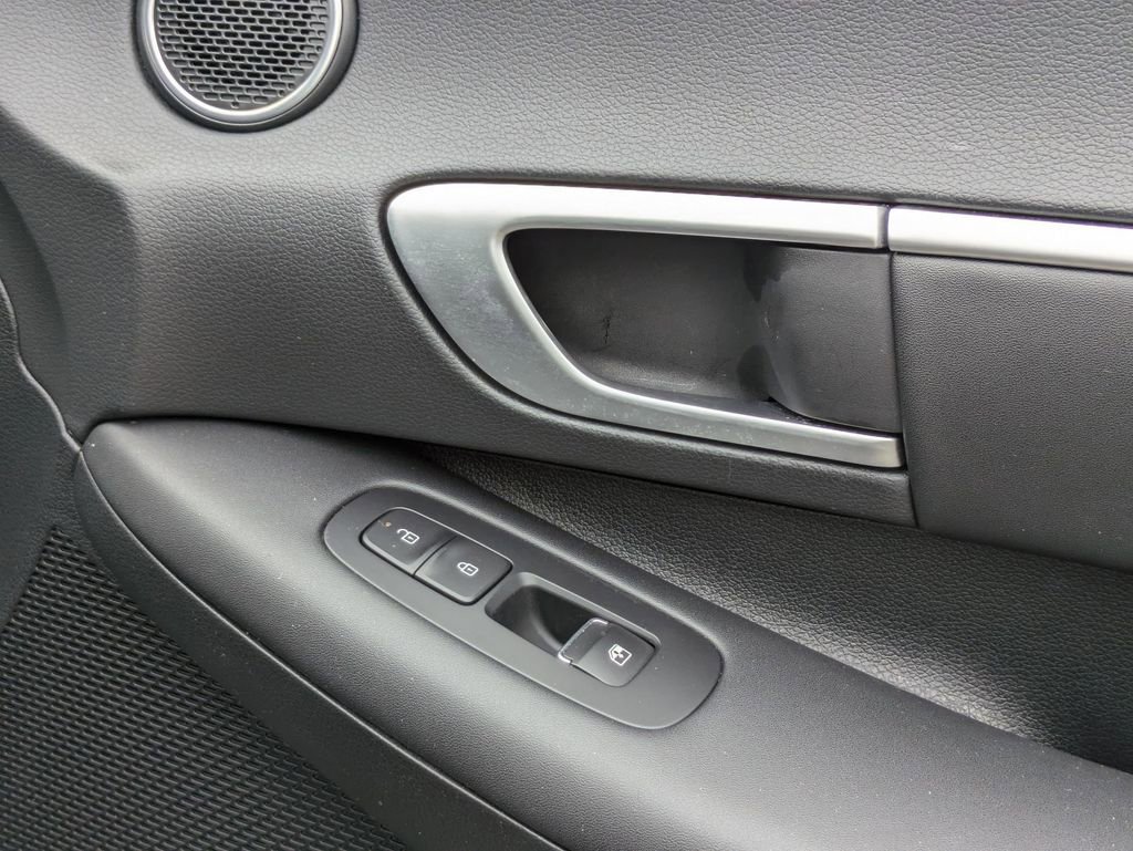 Used 2025 Hyundai Sonata SEL image 31