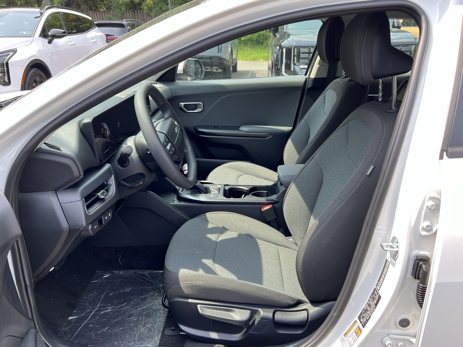 New 2026 Kia K4 FWD image 18