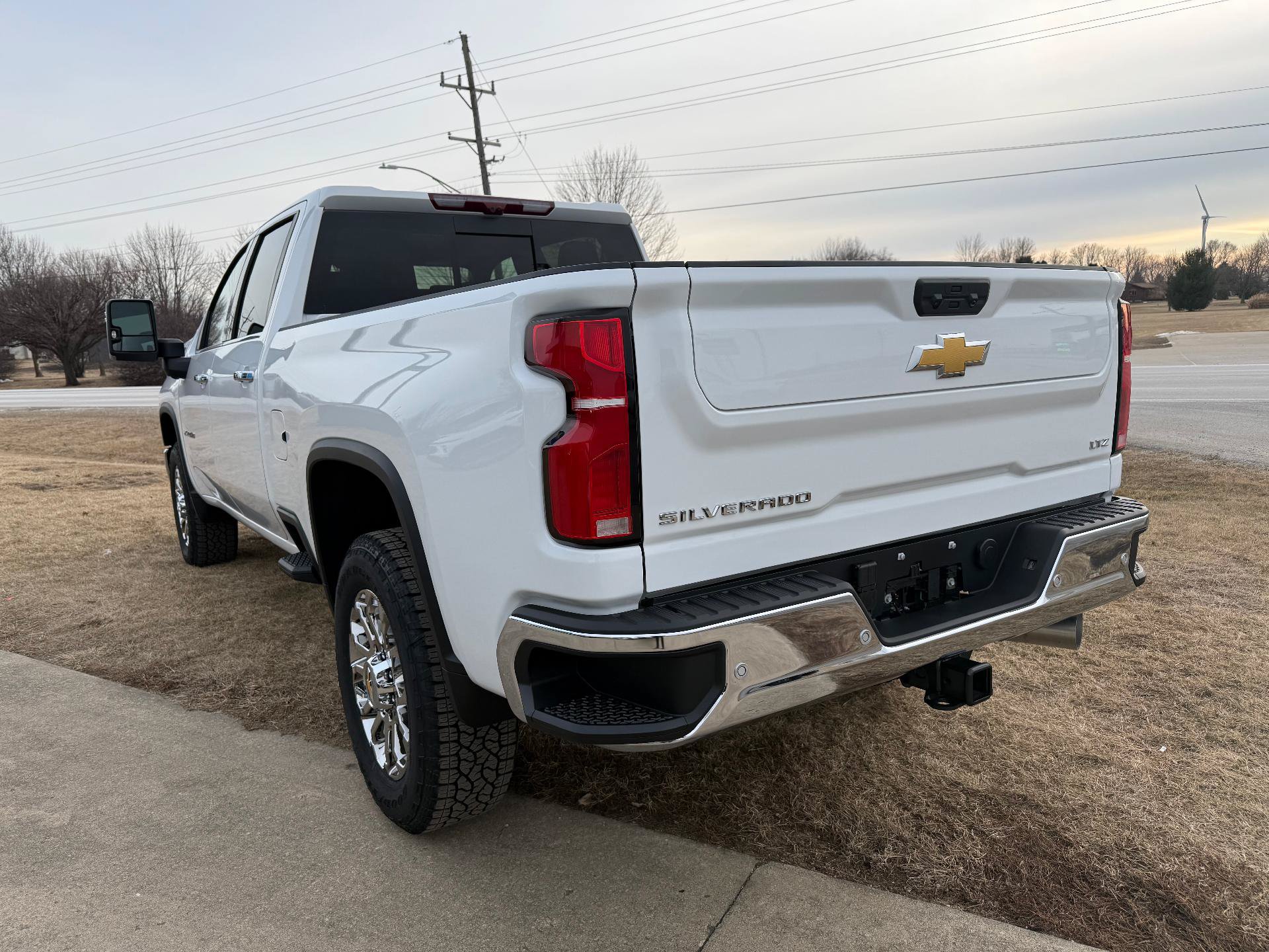 New 2026 Chevrolet Silverado 2500 LTZ w/ LTZ Premium Package AWD/4WD image 5