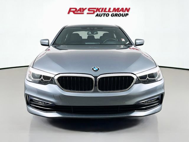 Used 2018 BMW 530i xDrive AWD/4WD image 2