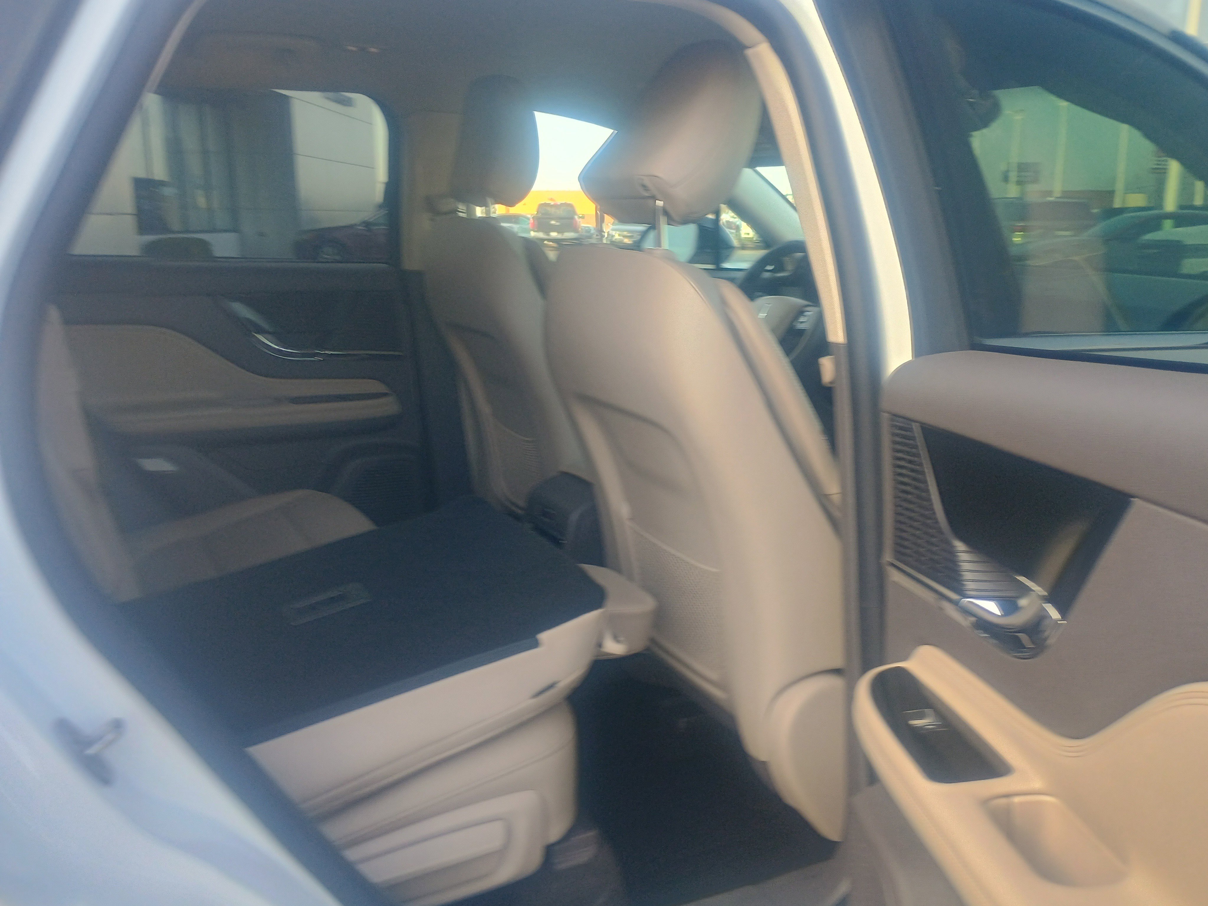 Used 2022 Lincoln Corsair AWD w/ Equipment Group 101A image 15