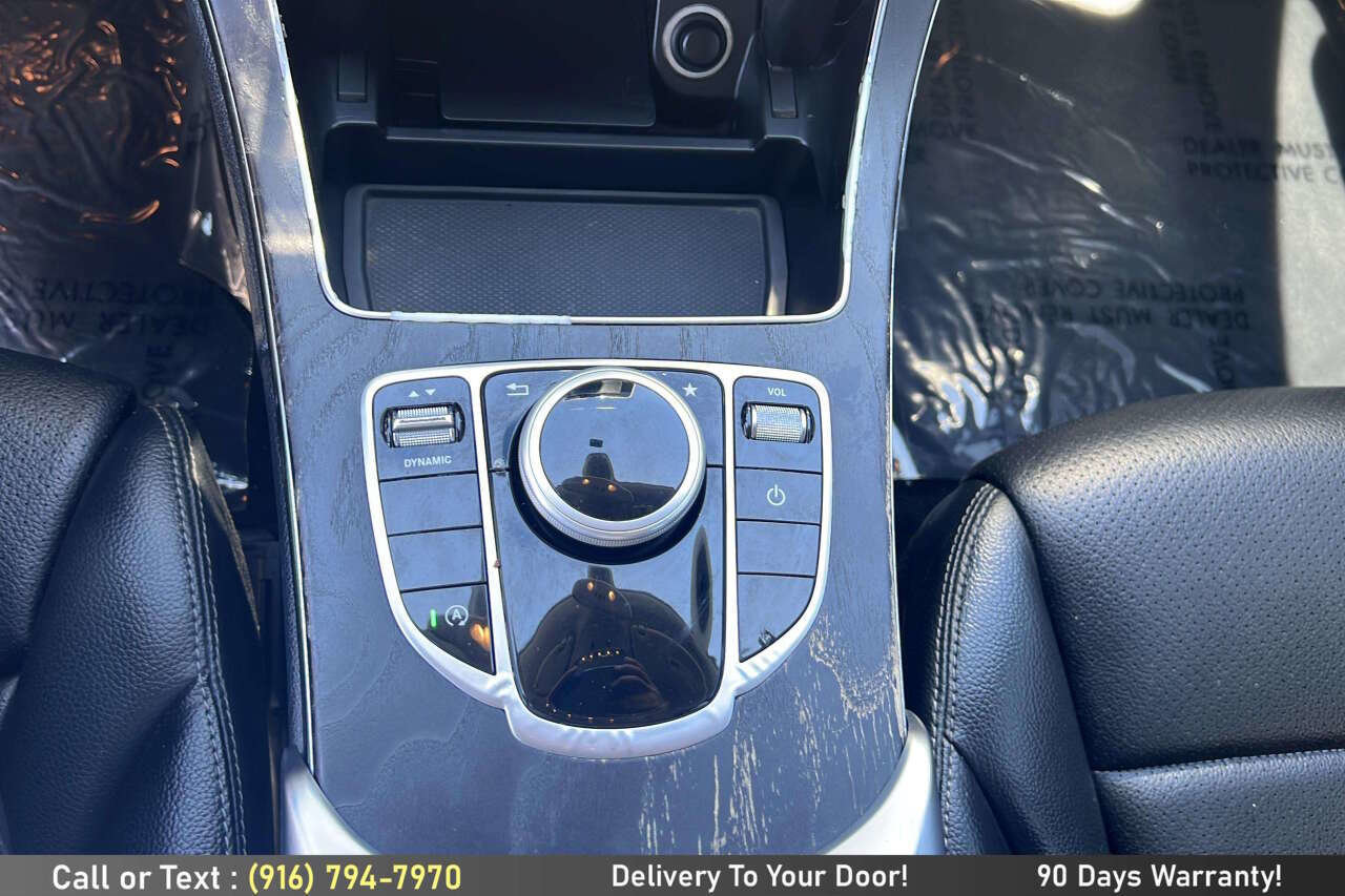 Used 2017 Mercedes-Benz C 300 Sedan image 17