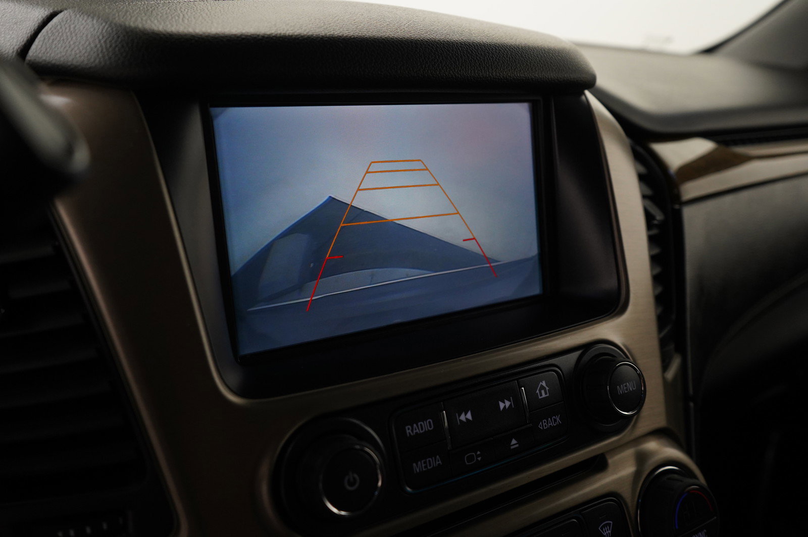 Used 2017 GMC Yukon Denali w/ Open Road Package image 24